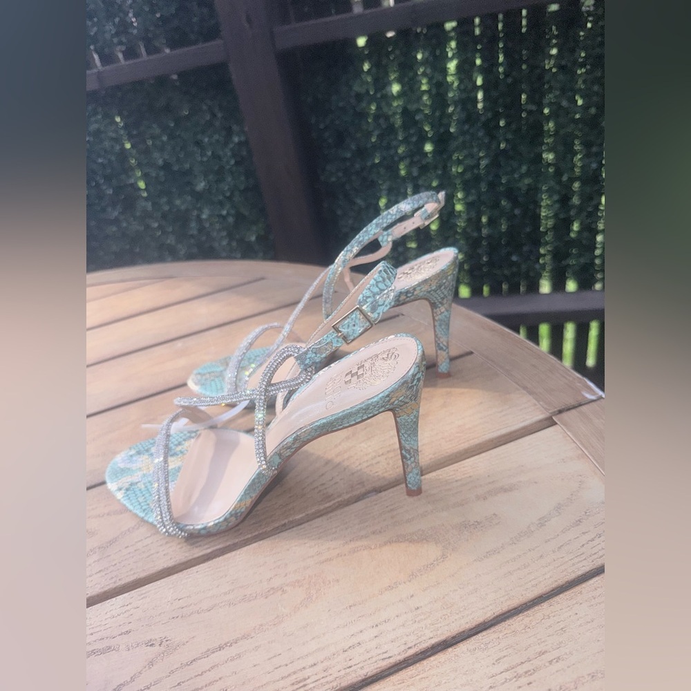 Vince Camuto NWOT Crystal Rhinestone Snake Print Stiletto Heels Size 11